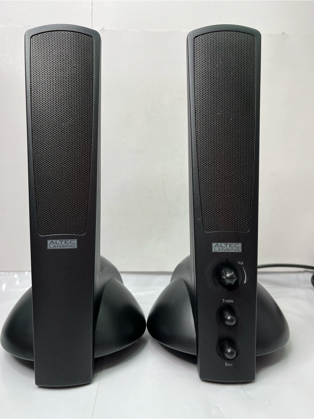 Altec Lansing Black Computer Speakers - Pair